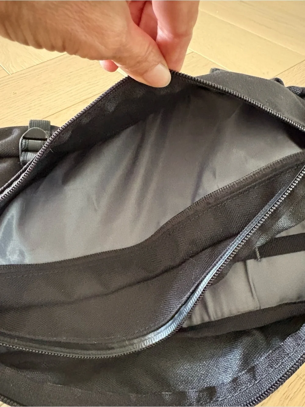 Chrome Industries chrome kadet